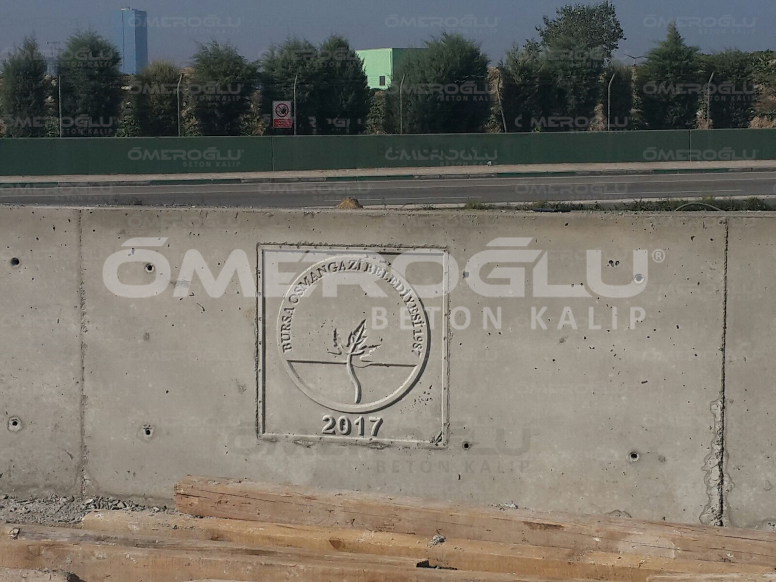 Özel Logolu Beton Kalıp Örnekleri